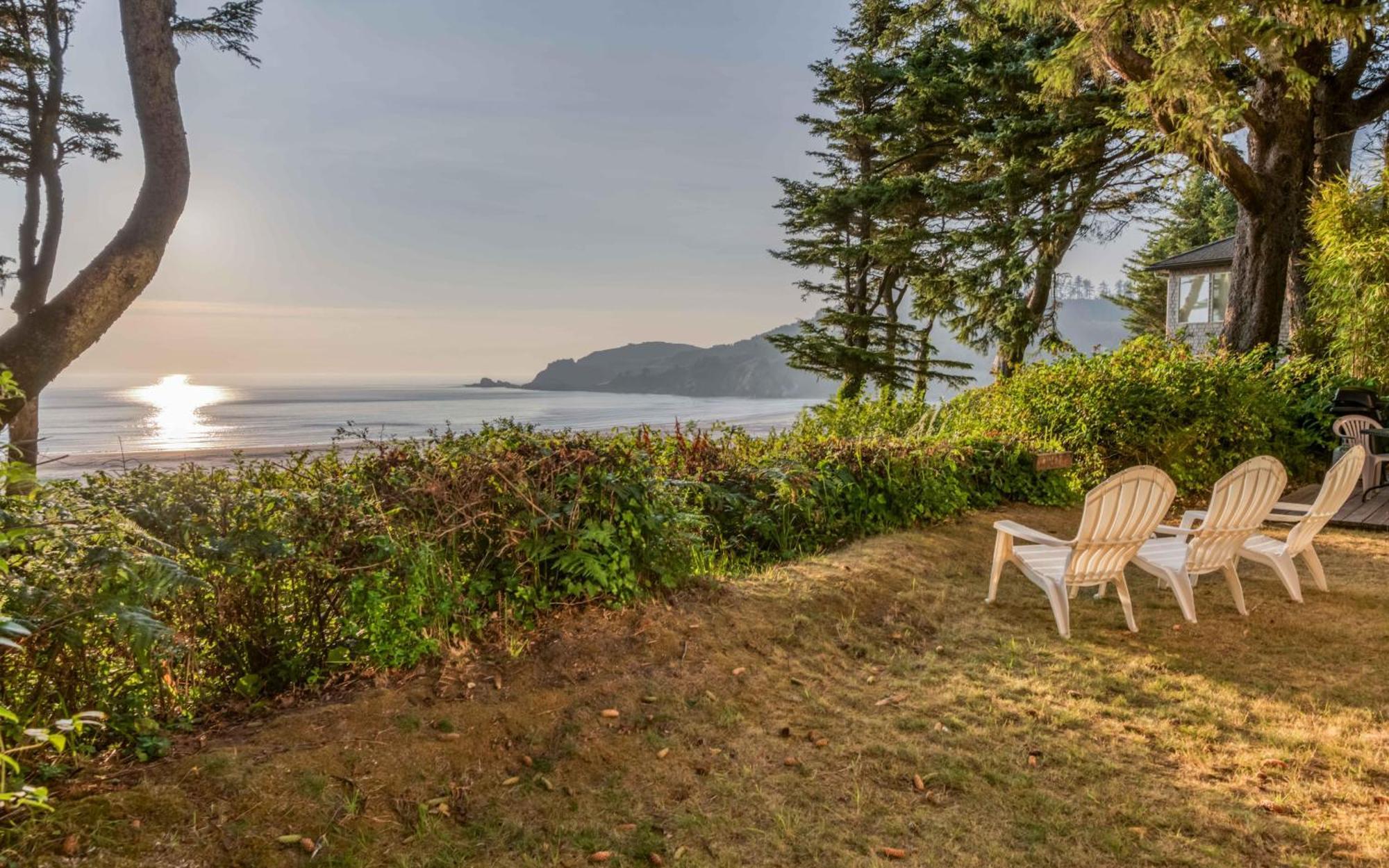 Agate Beach Oceanfront Lodge Нюпорт Екстериор снимка